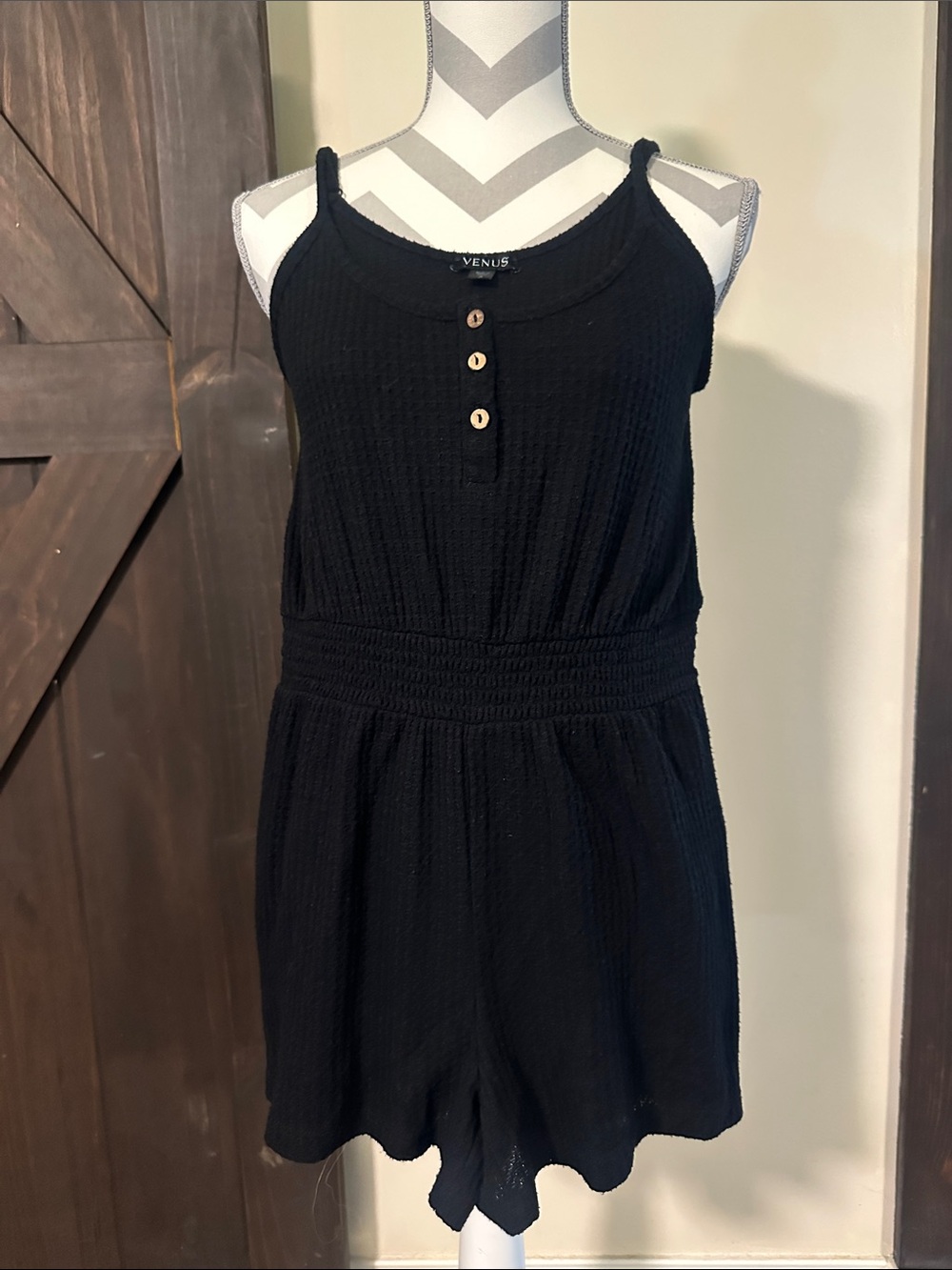 VENUS Black Sleeveless Knit Romper with Smocked Waist